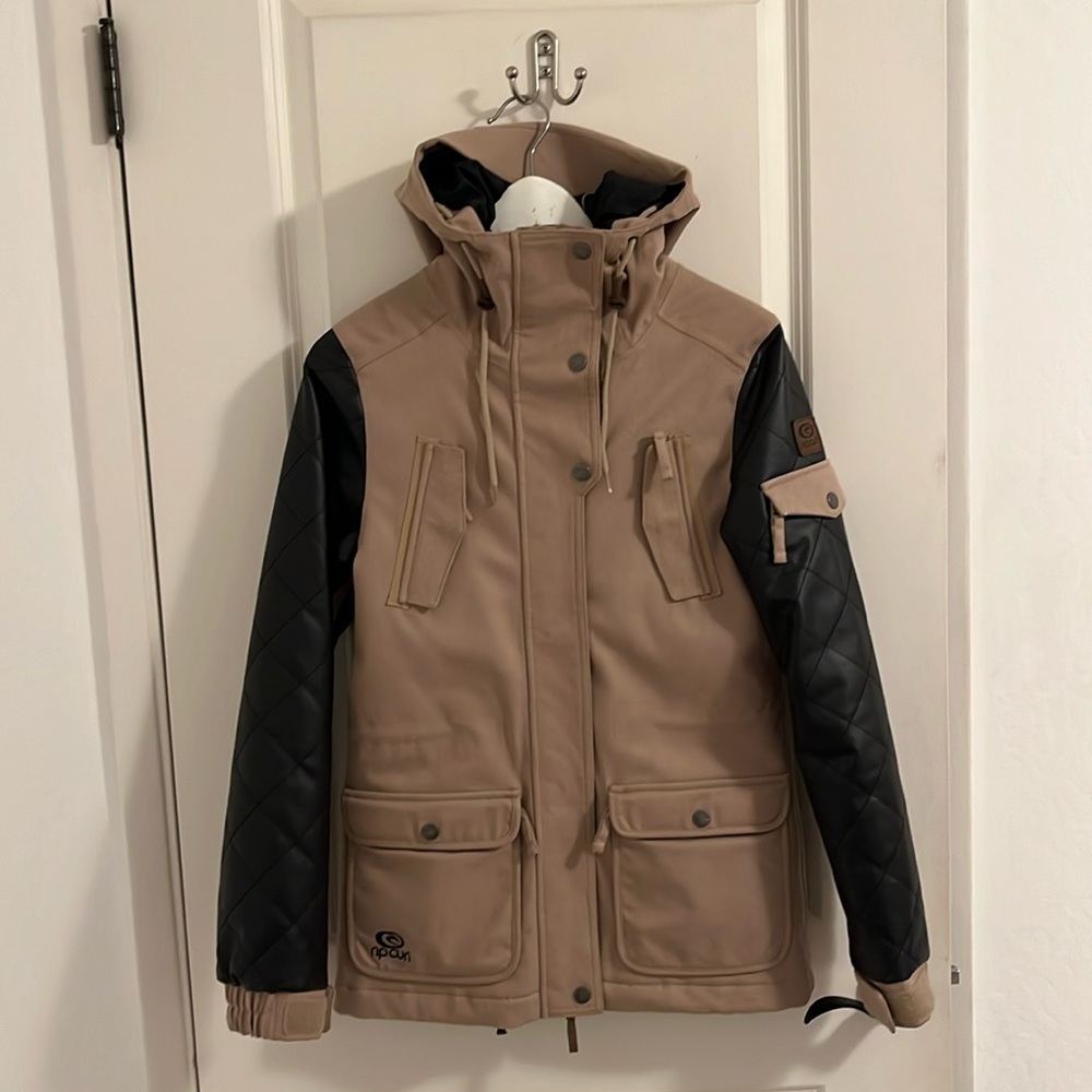 Womens Rip Curl snow/ski jacket XS black/tan